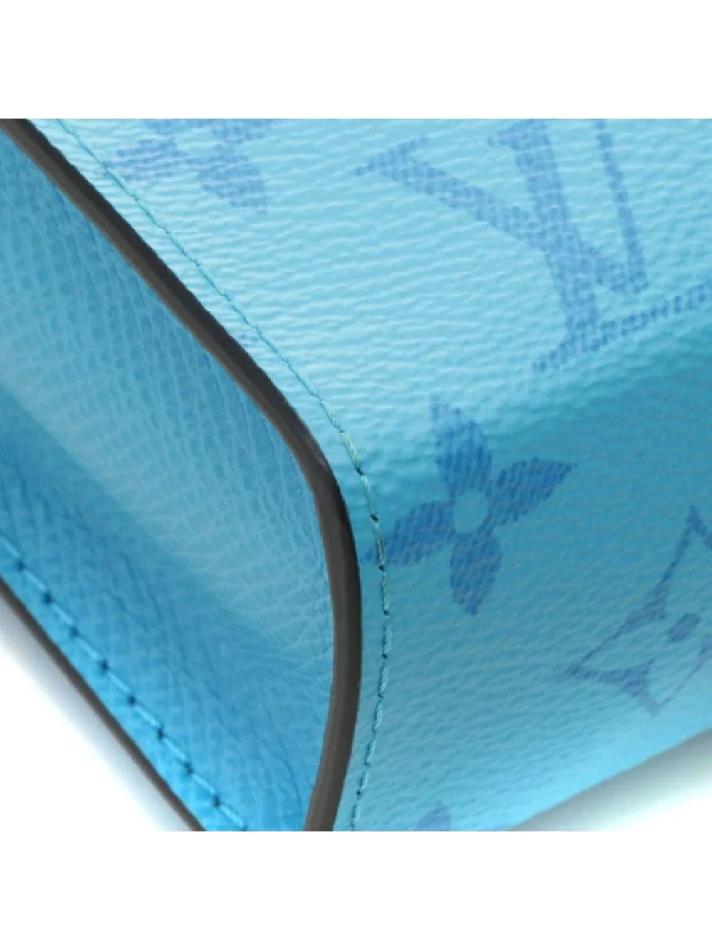 Louis Vuitton Gaston Wearable Wallet Taigarama Tropical Blue Shoulder Bag